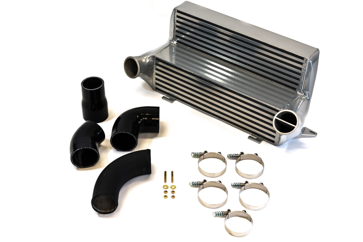 (OPEN BOX) 335I 335XI 135I 1K FMIC KIT (7.5&quot; RACE)
