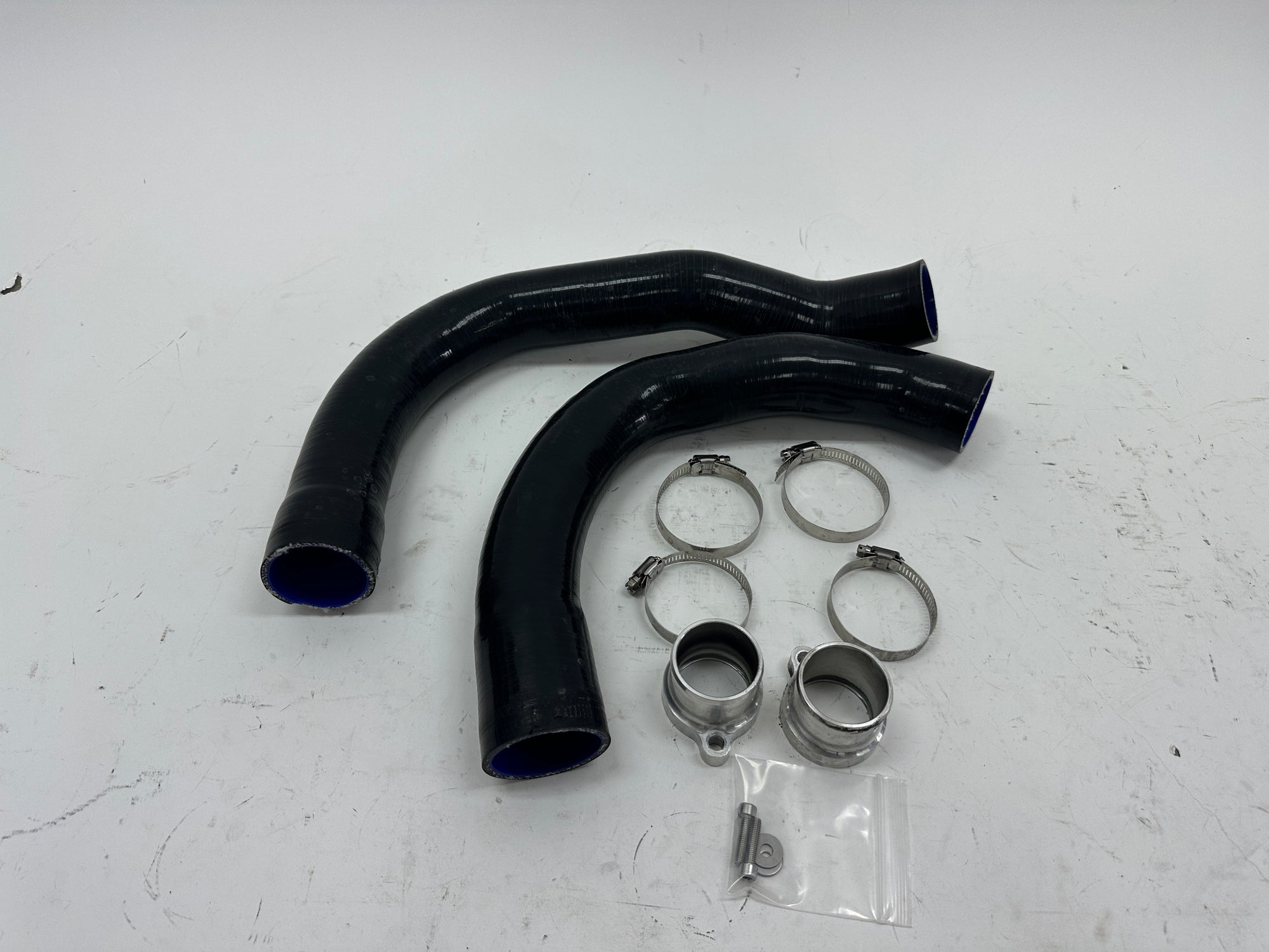 (USED) S55 SILICONE CHARGE PIPES (0272)