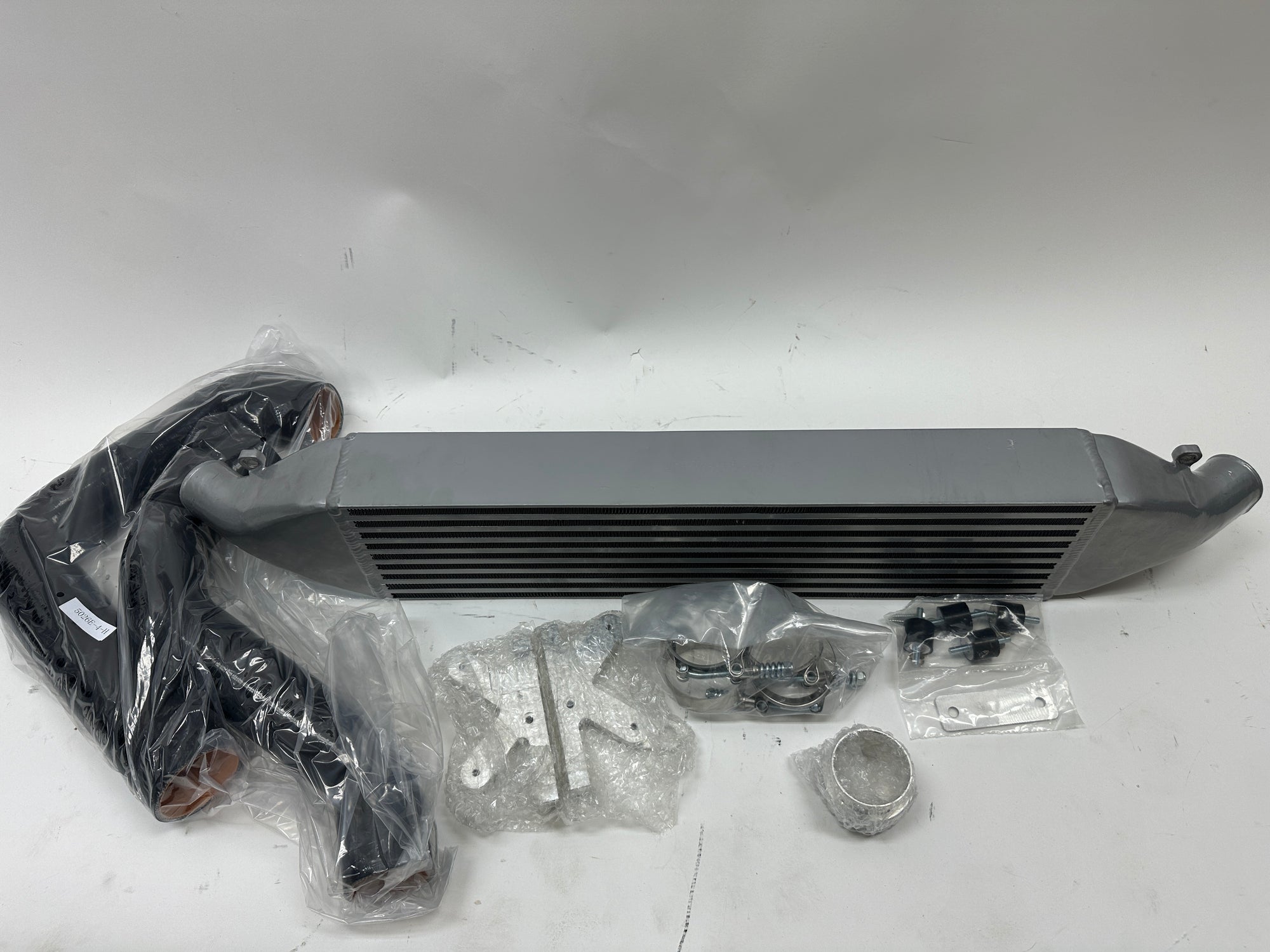 (USED) VW MK6 GTI / GOLF R FRONT MOUNT INTERCOOLER (0303)