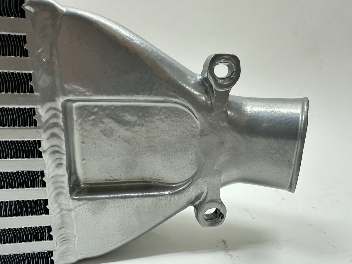 (USED) VW MK6 GTI / GOLF R FRONT MOUNT INTERCOOLER (0304)