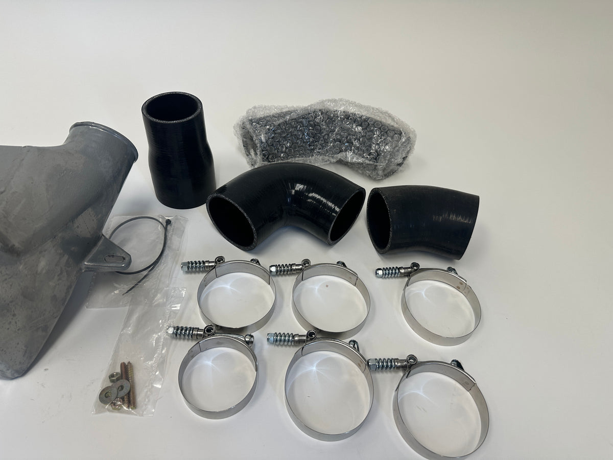 (USED) 335i 335xi 135i 1K FMIC KIT (7.5&quot; RACE) (0374)