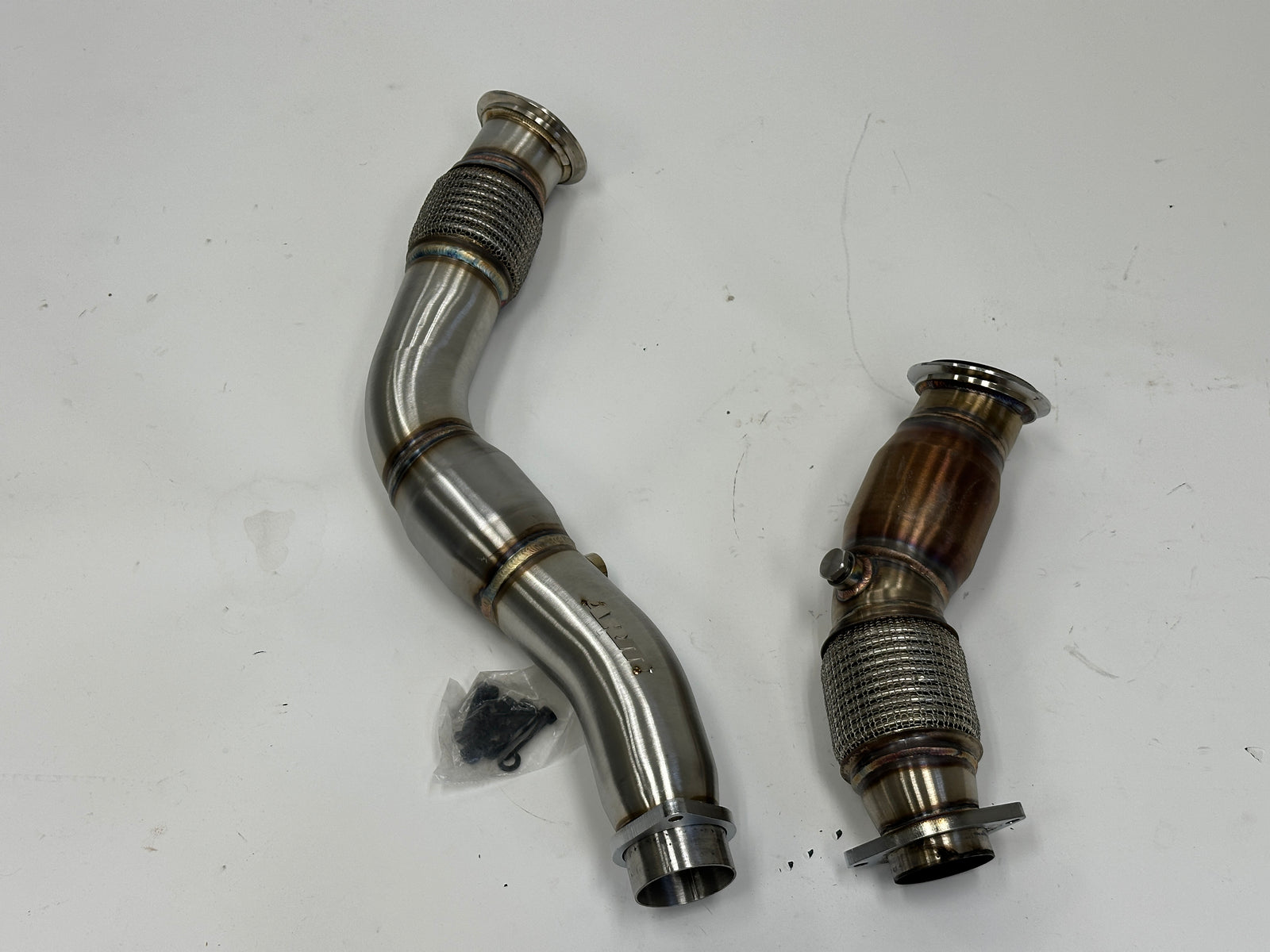(USED) F8X CATTED S55 Downpipes (0398) - ARM Motorsports