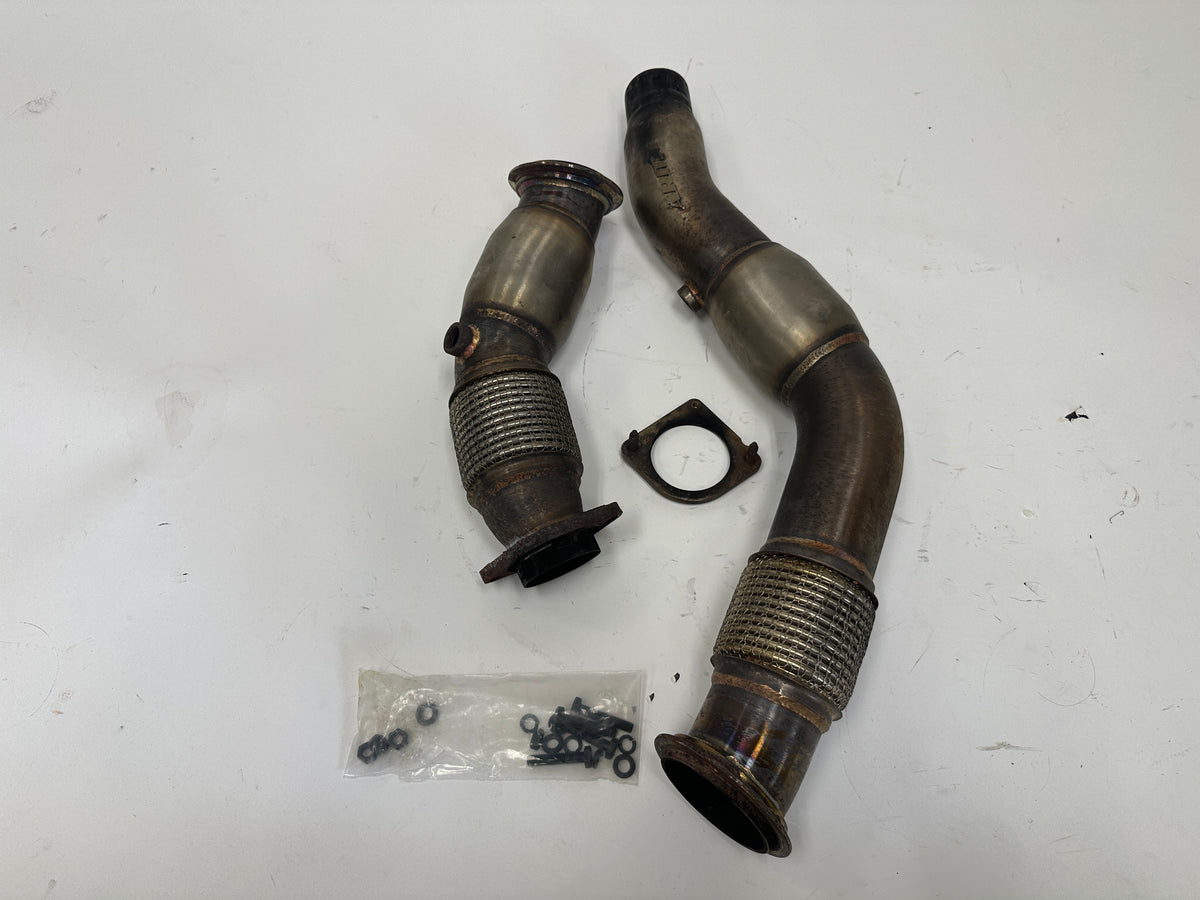 (USED) F8X S55 Downpipes (0404) - ARM Motorsports