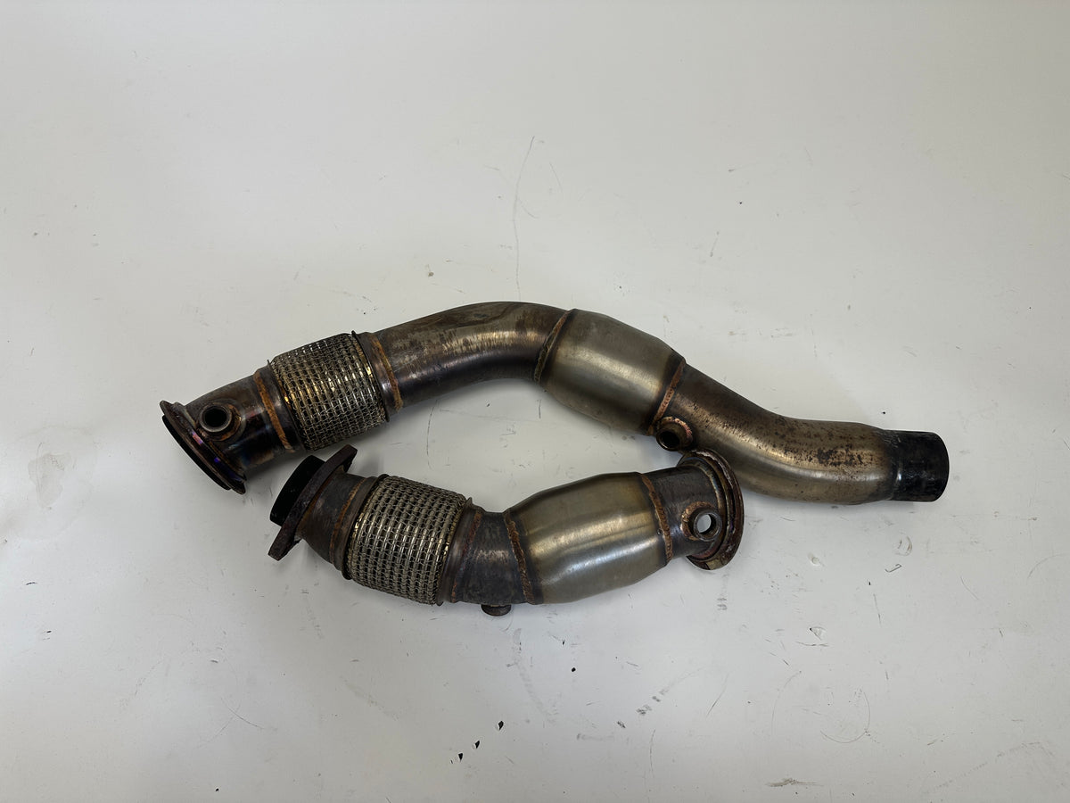 (USED) F8X S55 Downpipes (0404) - ARM Motorsports